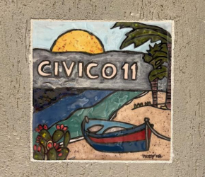 Civico 11